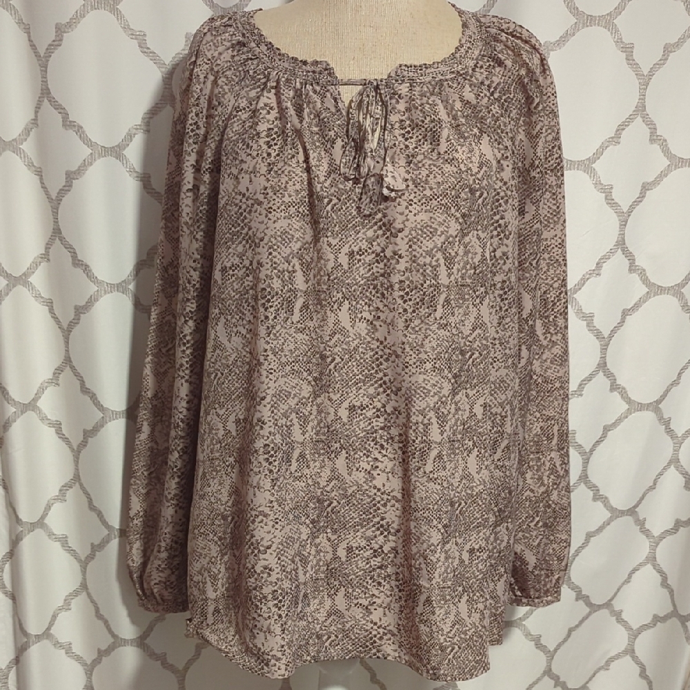 Motherhood Maternity Python Snake Skin Tie Front Blouse XL